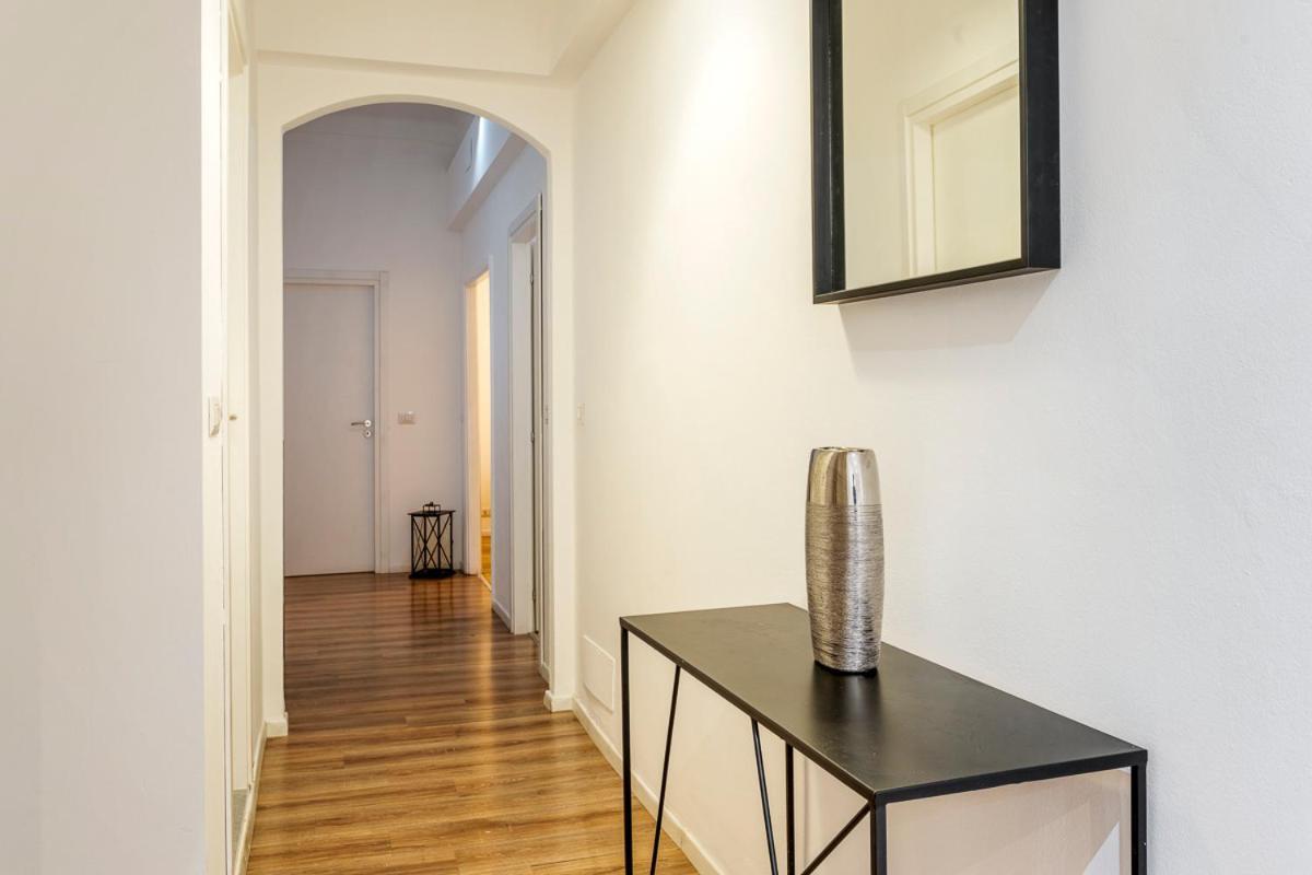 Luxury 4 Bedrooms Apartments Close To Duomo Milan Exterior photo