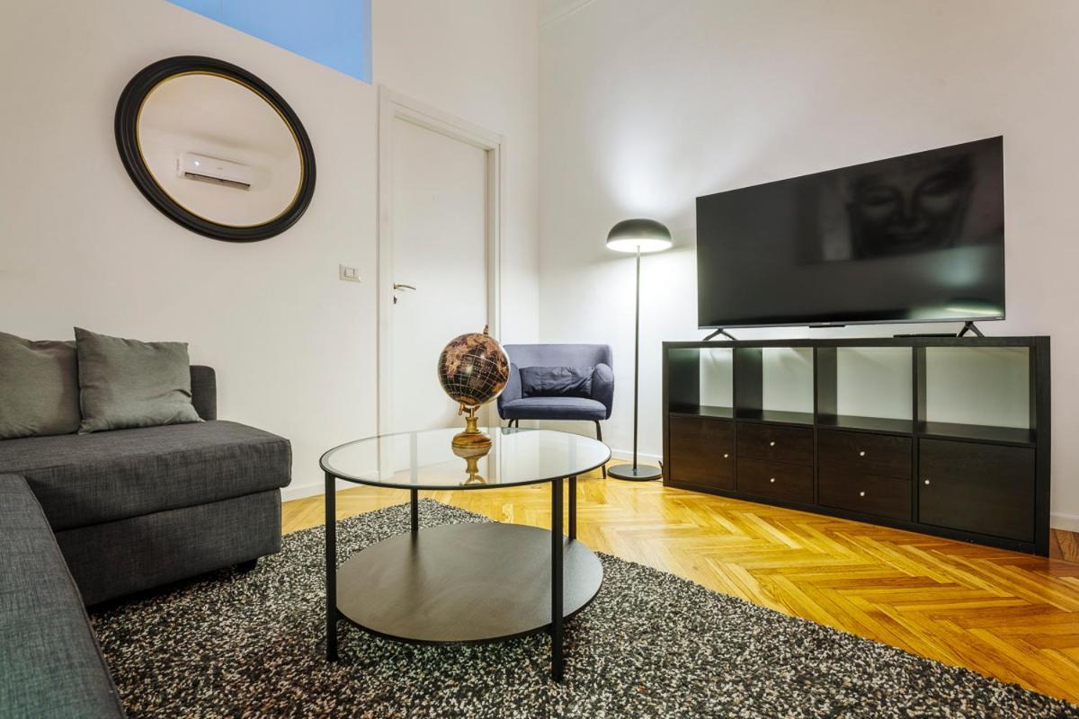 Luxury 4 Bedrooms Apartments Close To Duomo Milan Exterior photo